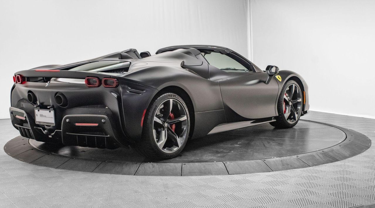 2024 Ferrari SF90 Spider