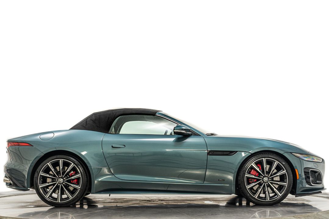 2024 Jaguar F-TYPE