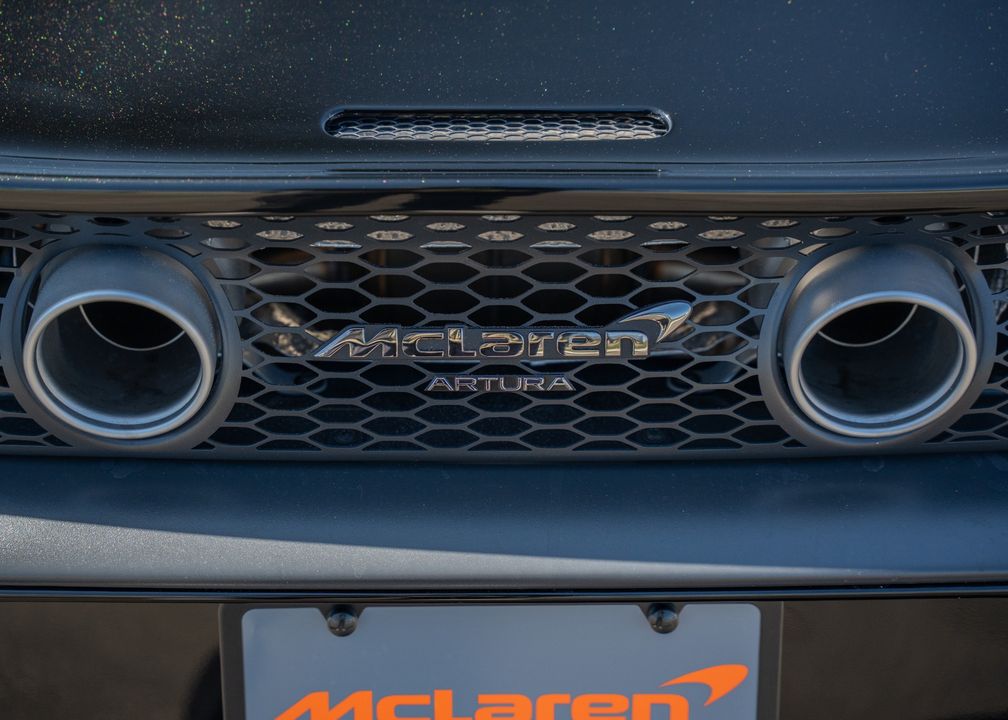 2025 McLaren Artura