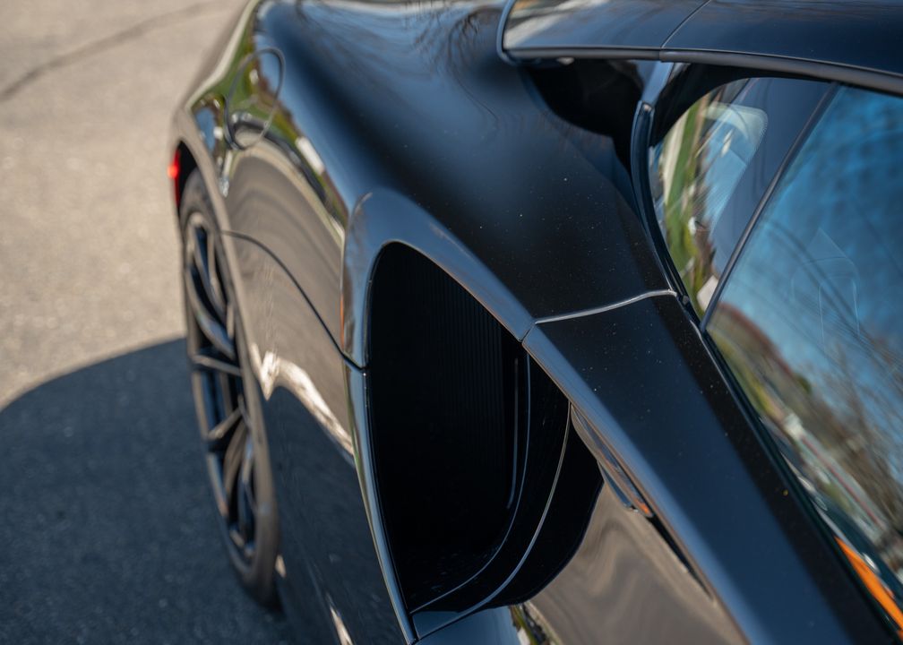 2025 McLaren Artura