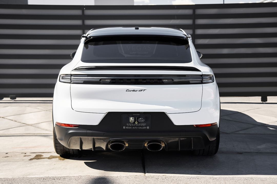 2024 Porsche Cayenne Coupe