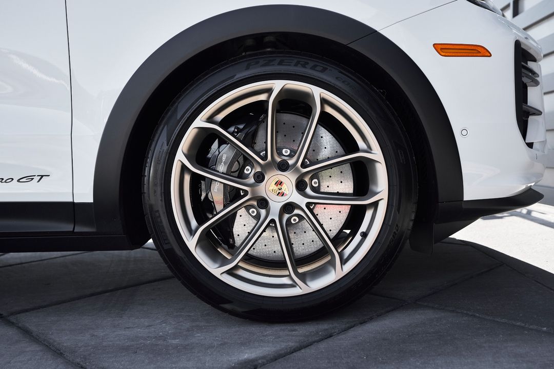 2024 Porsche Cayenne Coupe