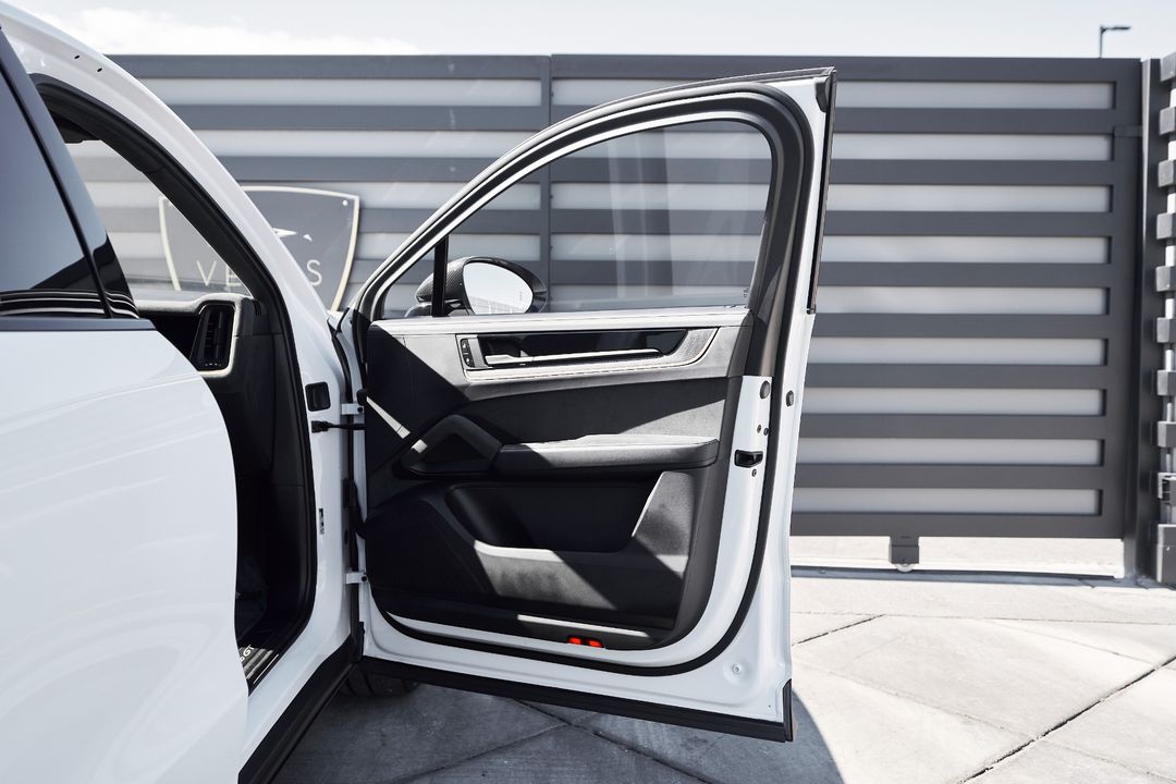 2024 Porsche Cayenne Coupe