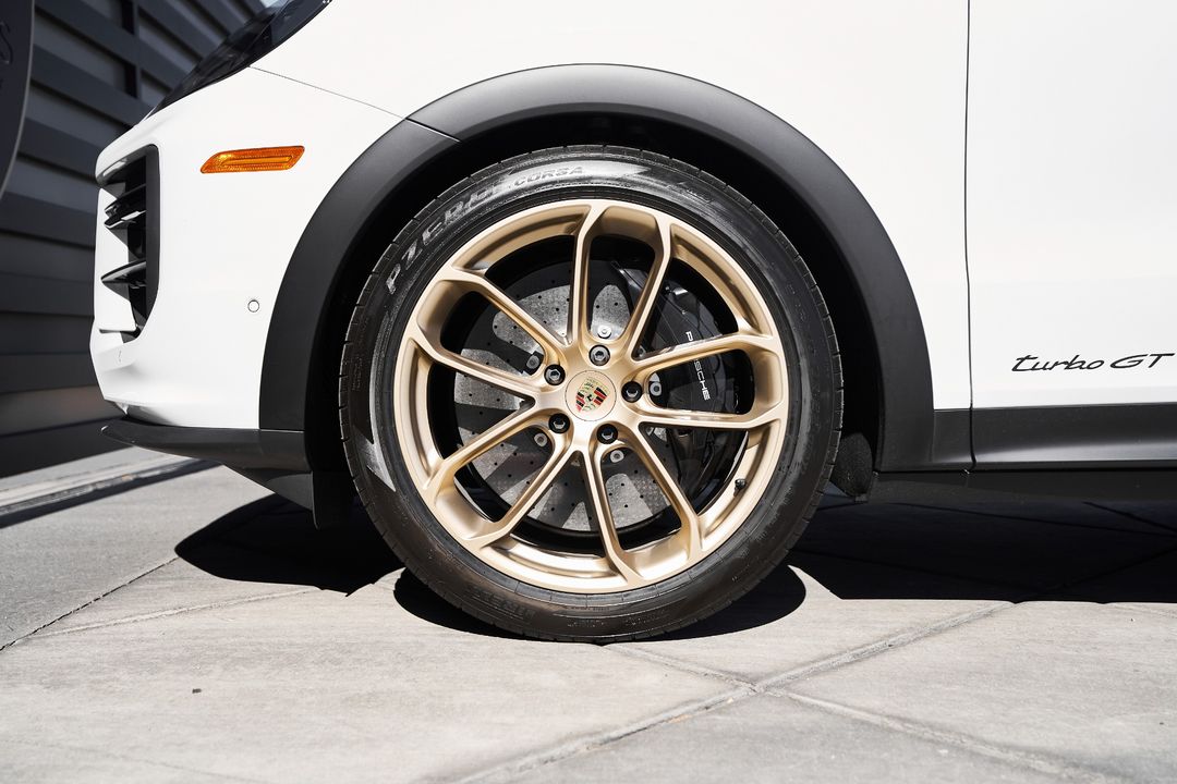 2024 Porsche Cayenne Coupe