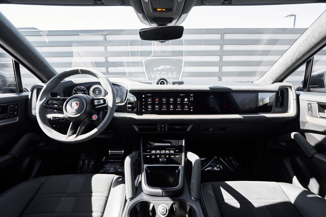 2024 Porsche Cayenne Coupe