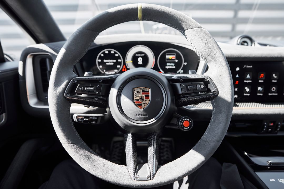 2024 Porsche Cayenne Coupe