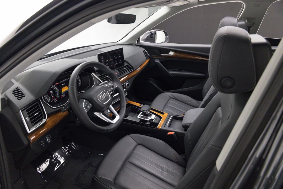 2021 Audi Q5 e quattro Premium 55 TFSI