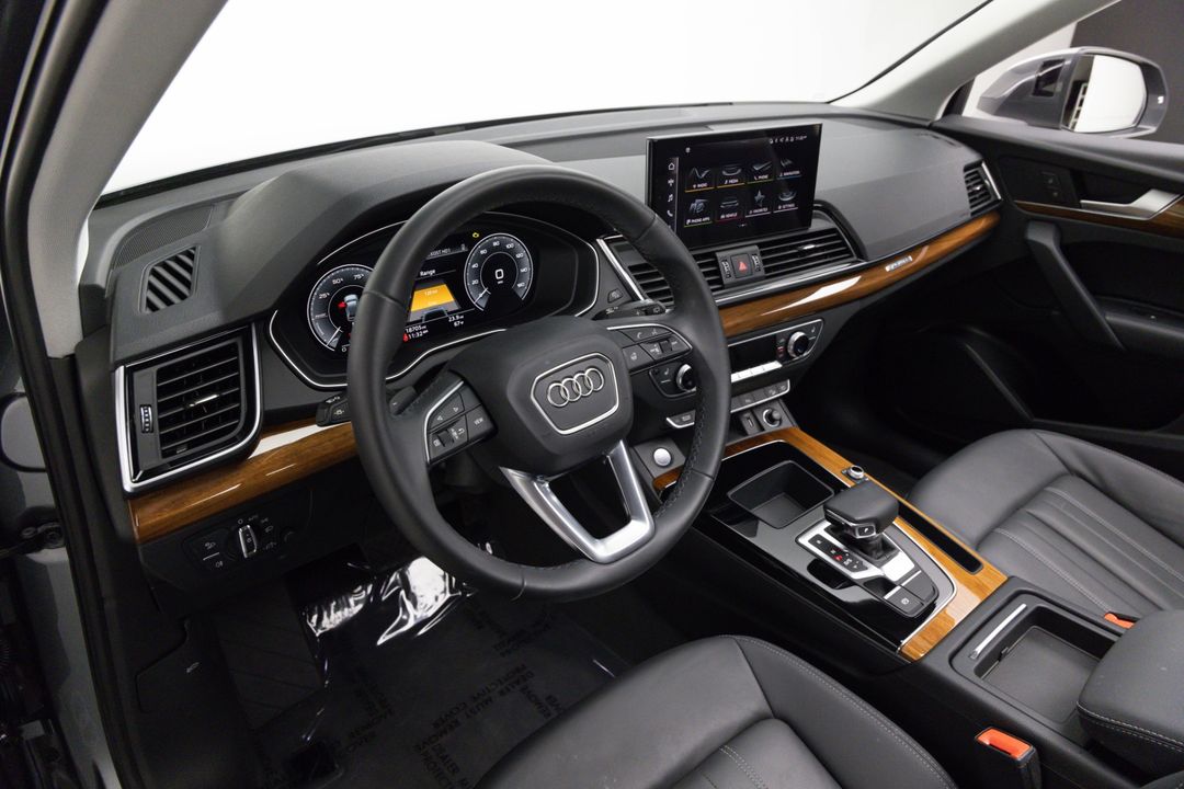 2021 Audi Q5 e quattro Premium 55 TFSI