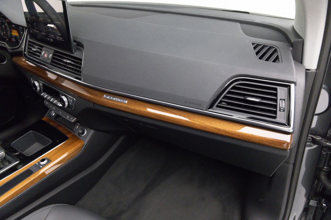 2021 Audi Q5 e quattro Premium 55 TFSI
