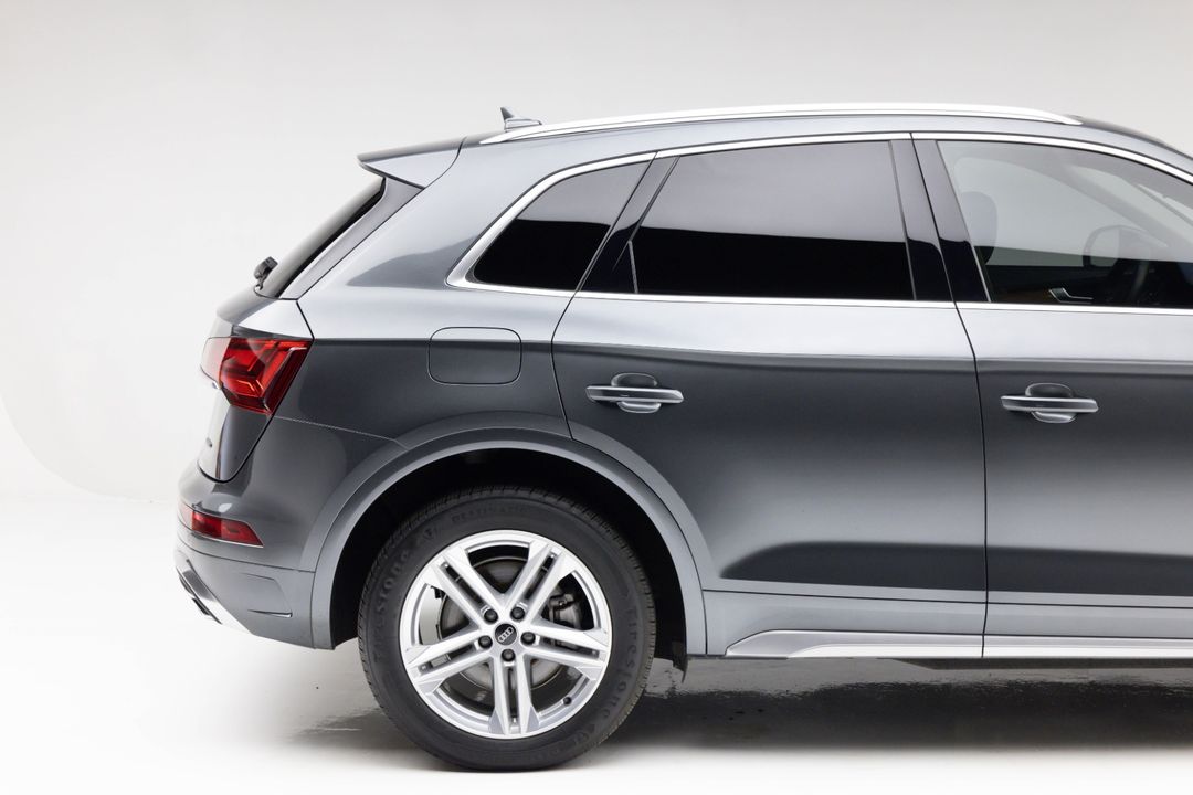2021 Audi Q5 e quattro Premium 55 TFSI
