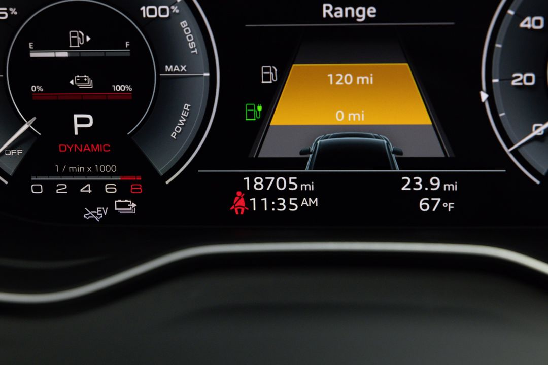 2021 Audi Q5 e quattro Premium 55 TFSI