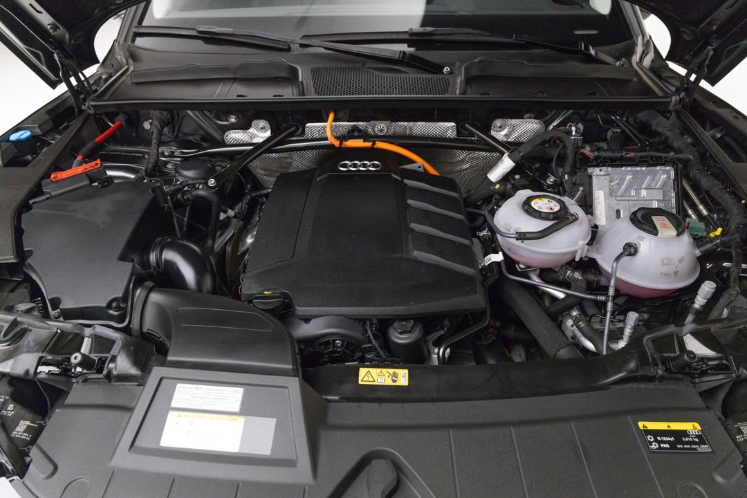 2021 Audi Q5 e quattro Premium 55 TFSI