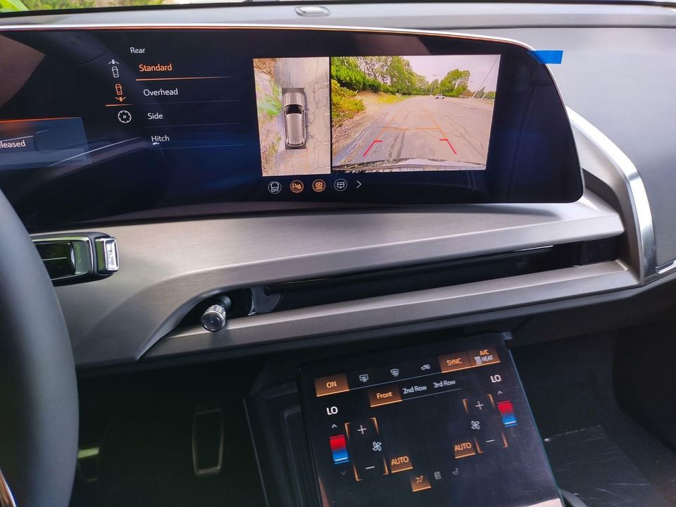 2026 Cadillac VISTIQ