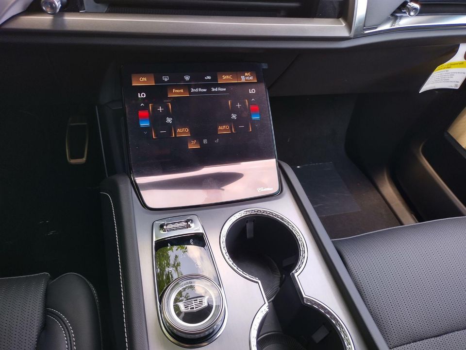 2026 Cadillac VISTIQ