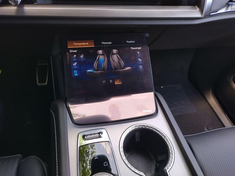 2026 Cadillac VISTIQ