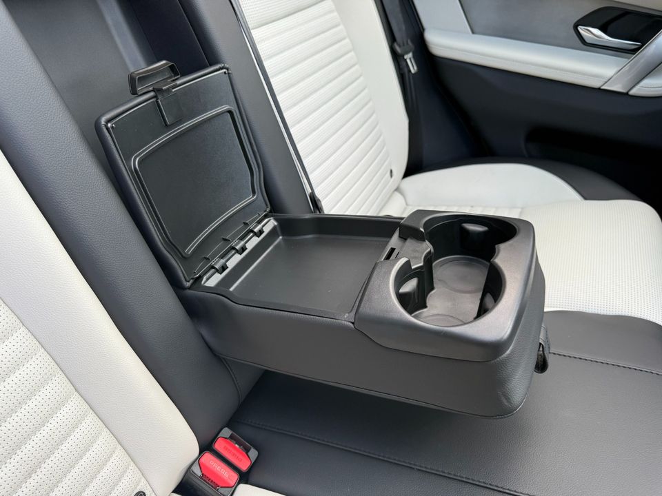 2024 Land Rover Discovery Sport
