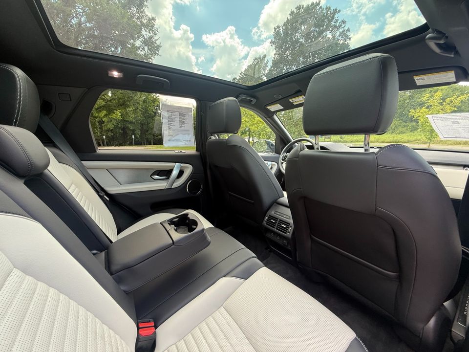 2024 Land Rover Discovery Sport