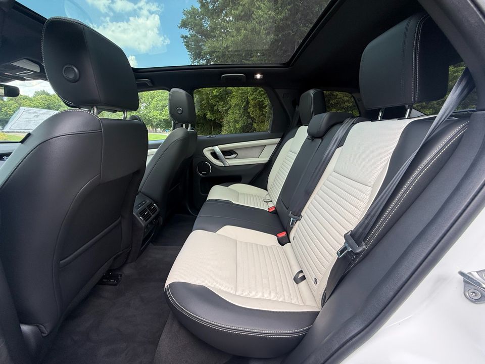 2024 Land Rover Discovery Sport