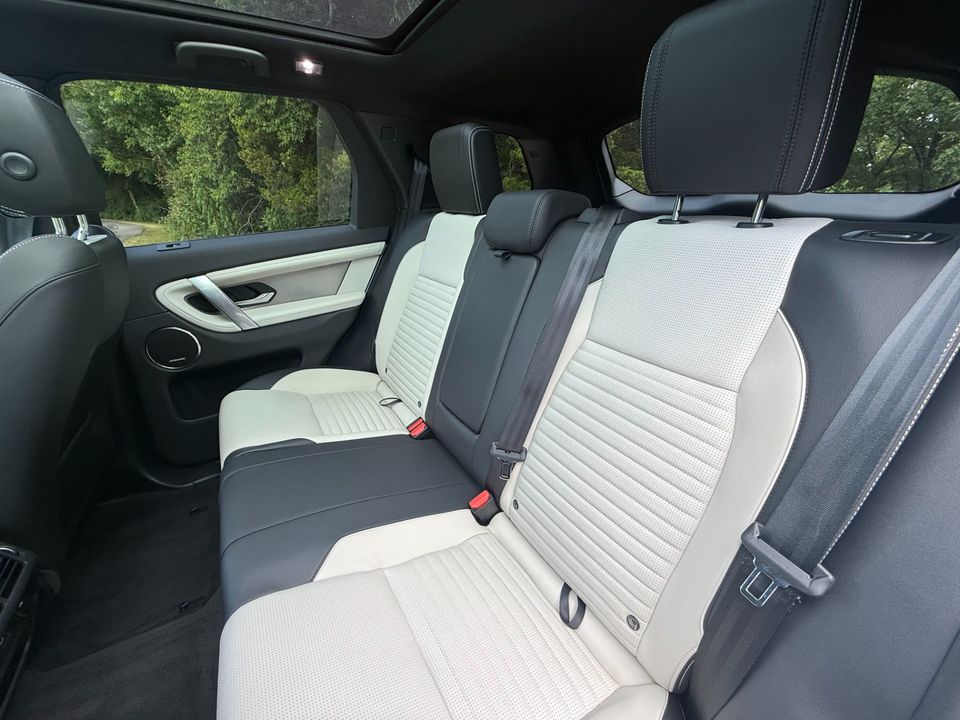 2024 Land Rover Discovery Sport