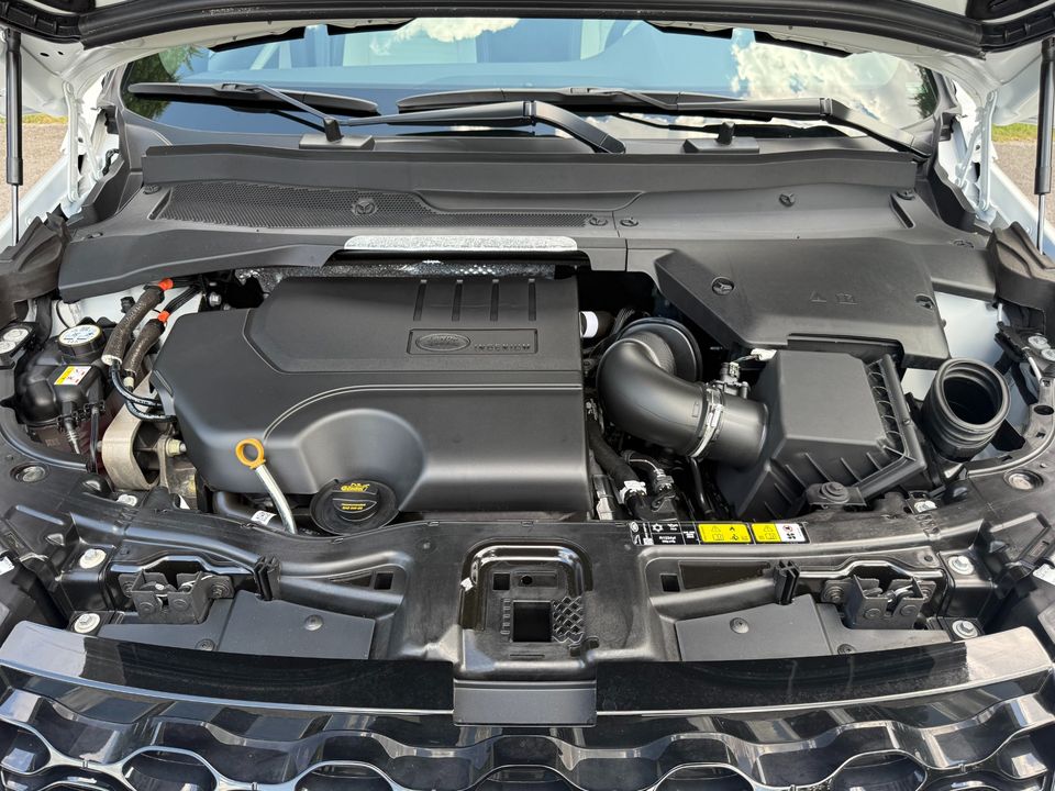 2024 Land Rover Discovery Sport