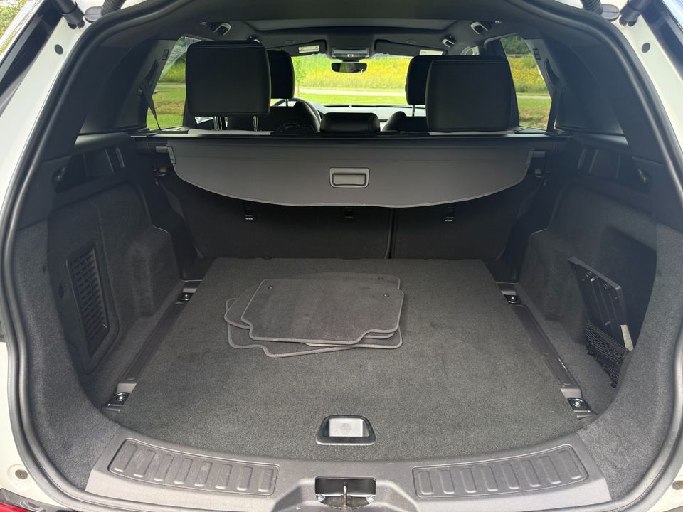 2024 Land Rover Discovery Sport