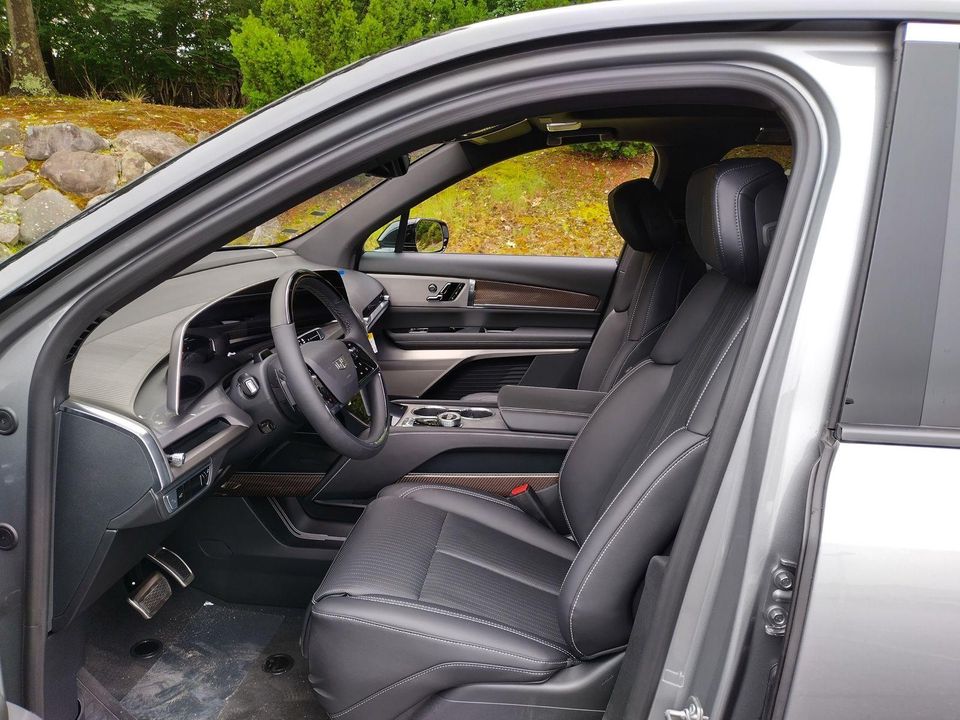 2026 Cadillac VISTIQ