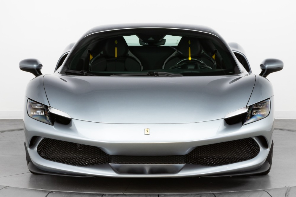2024 Ferrari 296 GTS