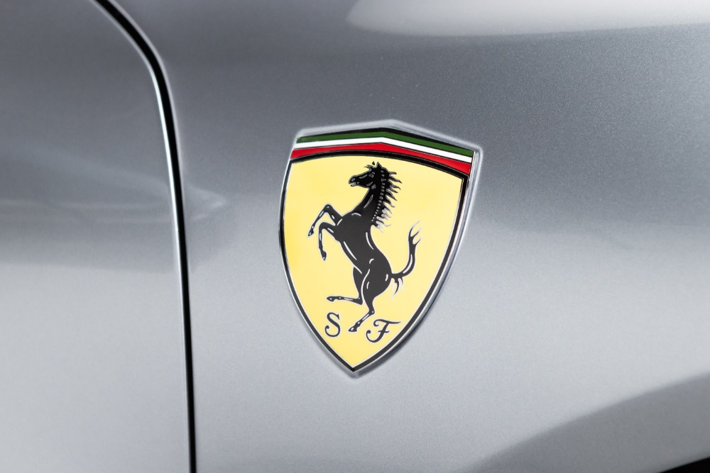 2024 Ferrari 296 GTS