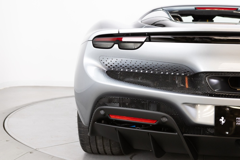2024 Ferrari 296 GTS