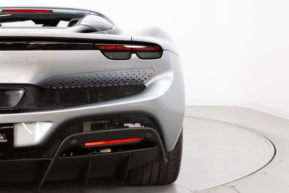 2024 Ferrari 296 GTS