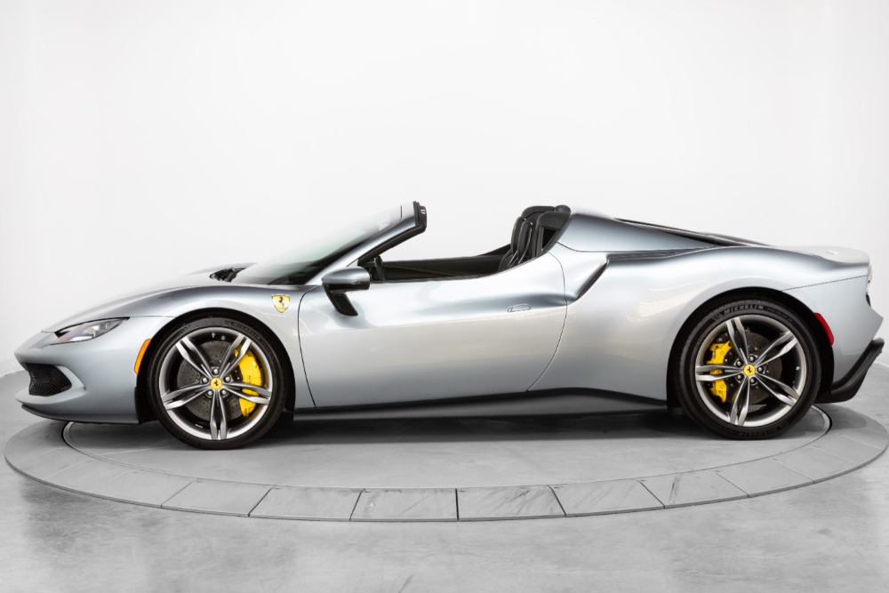 2024 Ferrari 296 GTS