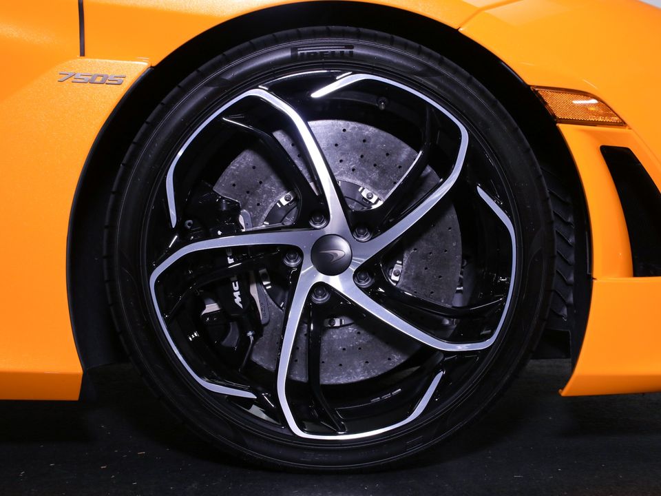 2025 McLaren 750S