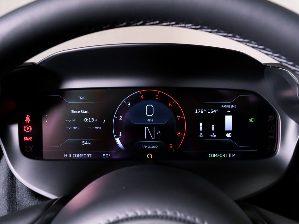 2025 McLaren 750S