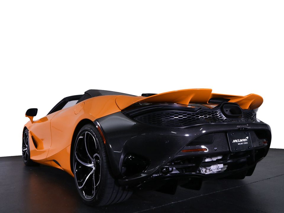 2025 McLaren 750S