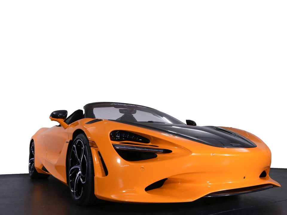 2025 McLaren 750S