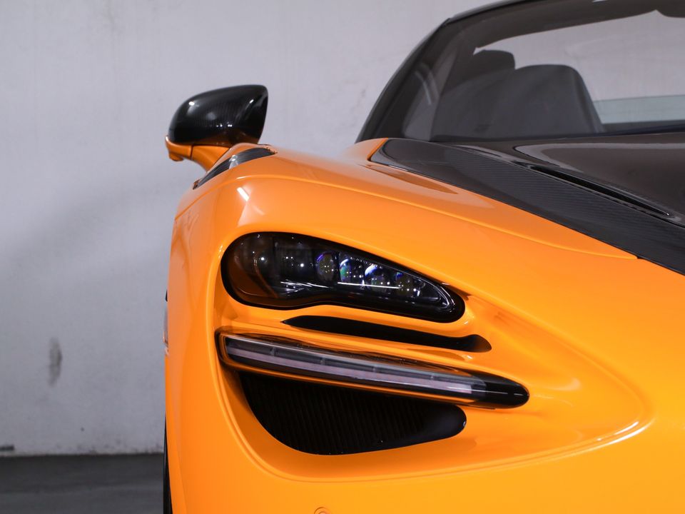 2025 McLaren 750S