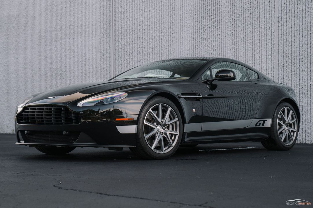 2015 Aston Martin V8 Vantage