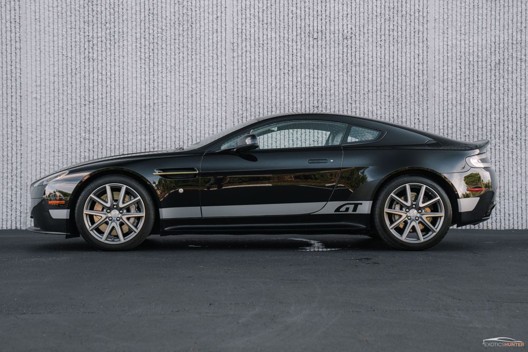 2015 Aston Martin V8 Vantage