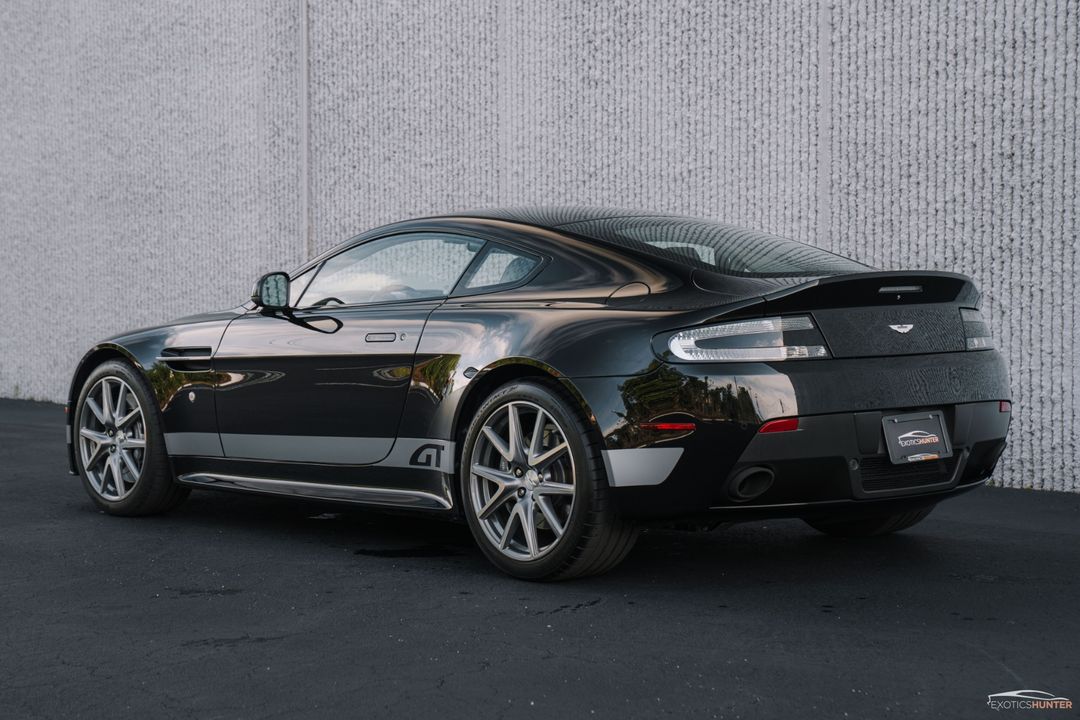 2015 Aston Martin V8 Vantage