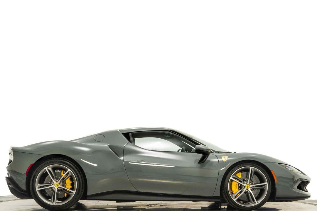 2023 Ferrari 296