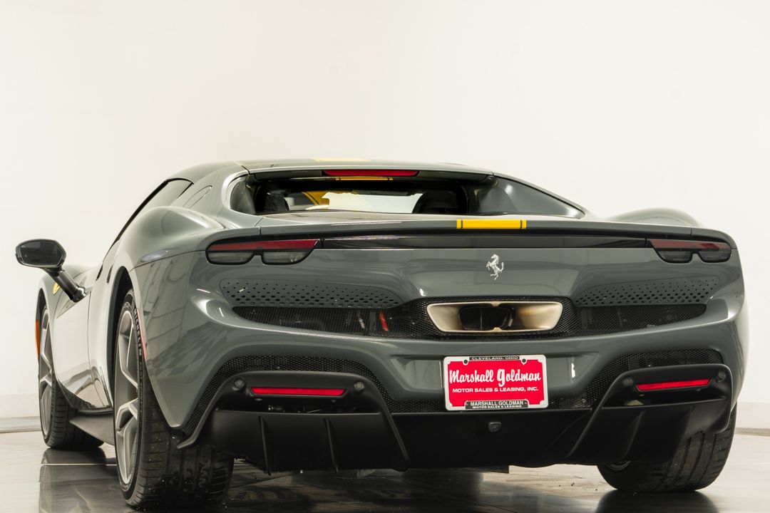 2023 Ferrari 296