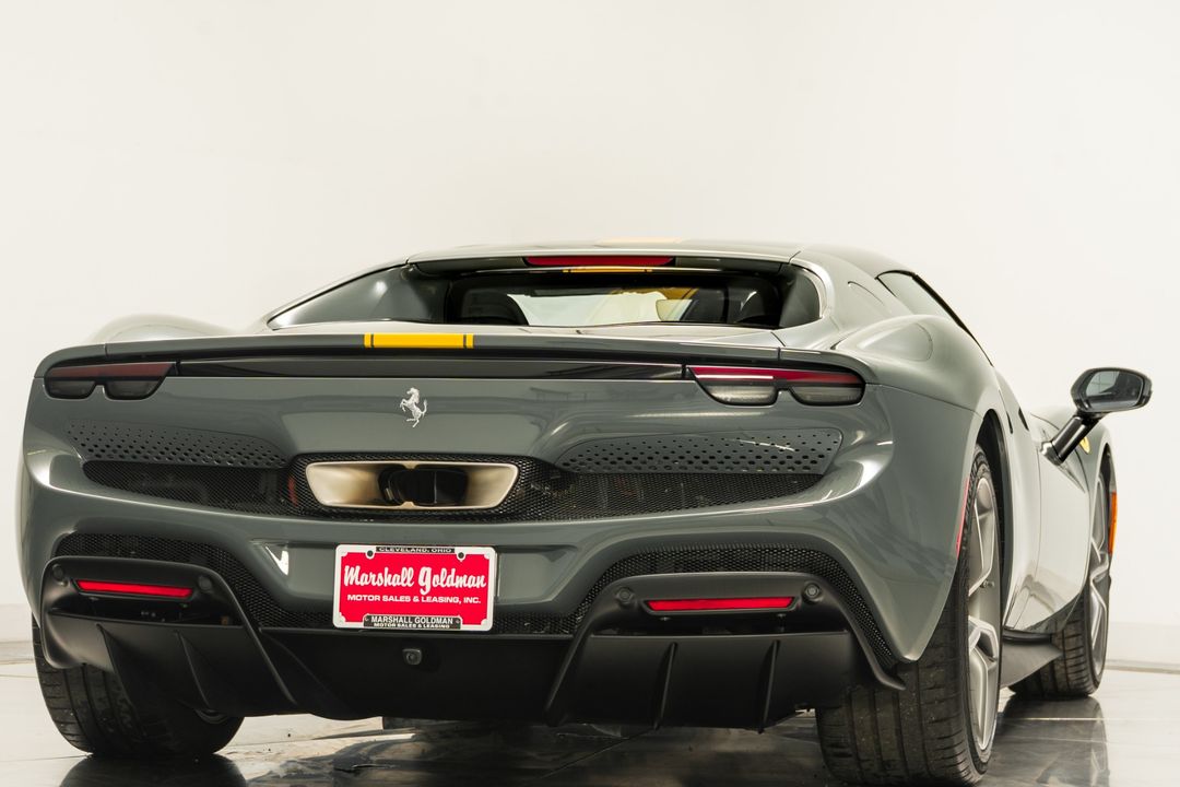 2023 Ferrari 296