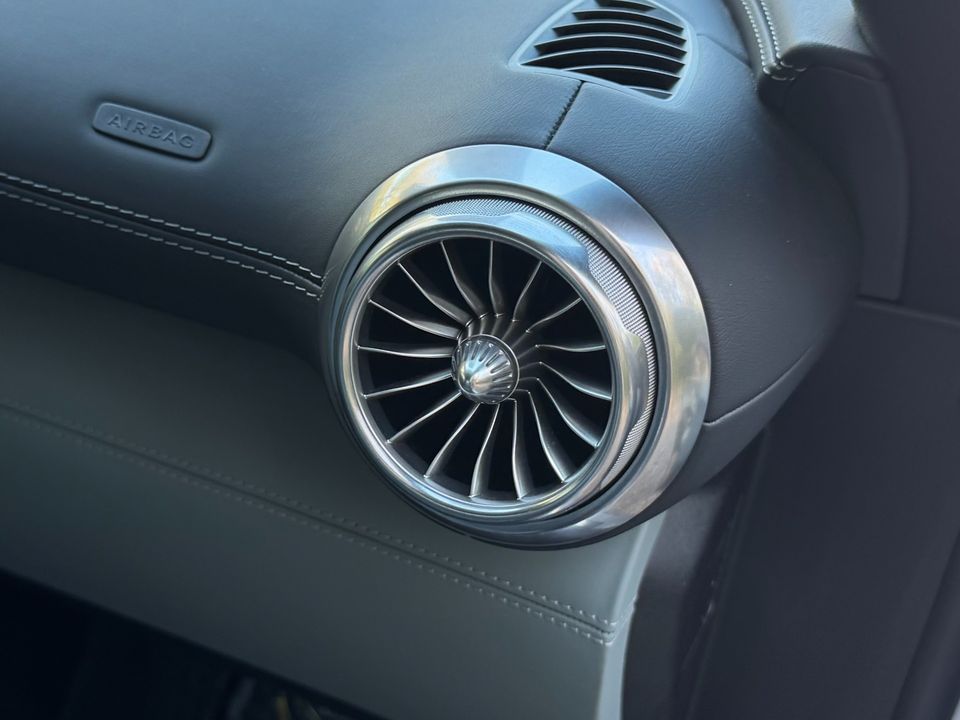 2022 Mercedes-Benz SL 55