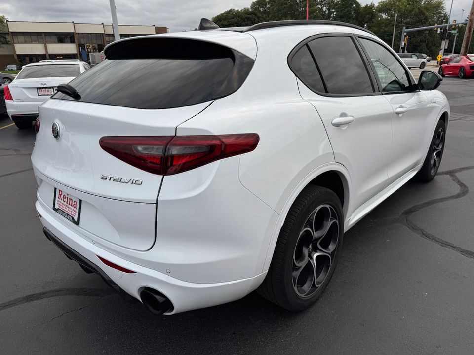 2022 Alfa Romeo Stelvio