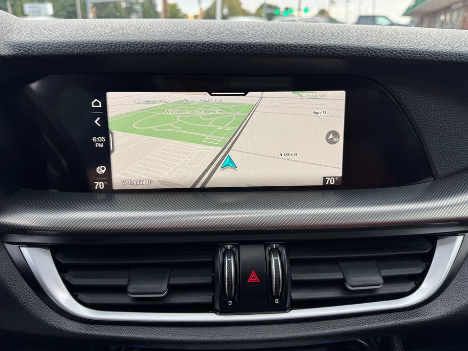 2022 Alfa Romeo Stelvio