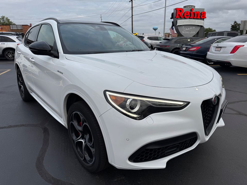 2022 Alfa Romeo Stelvio