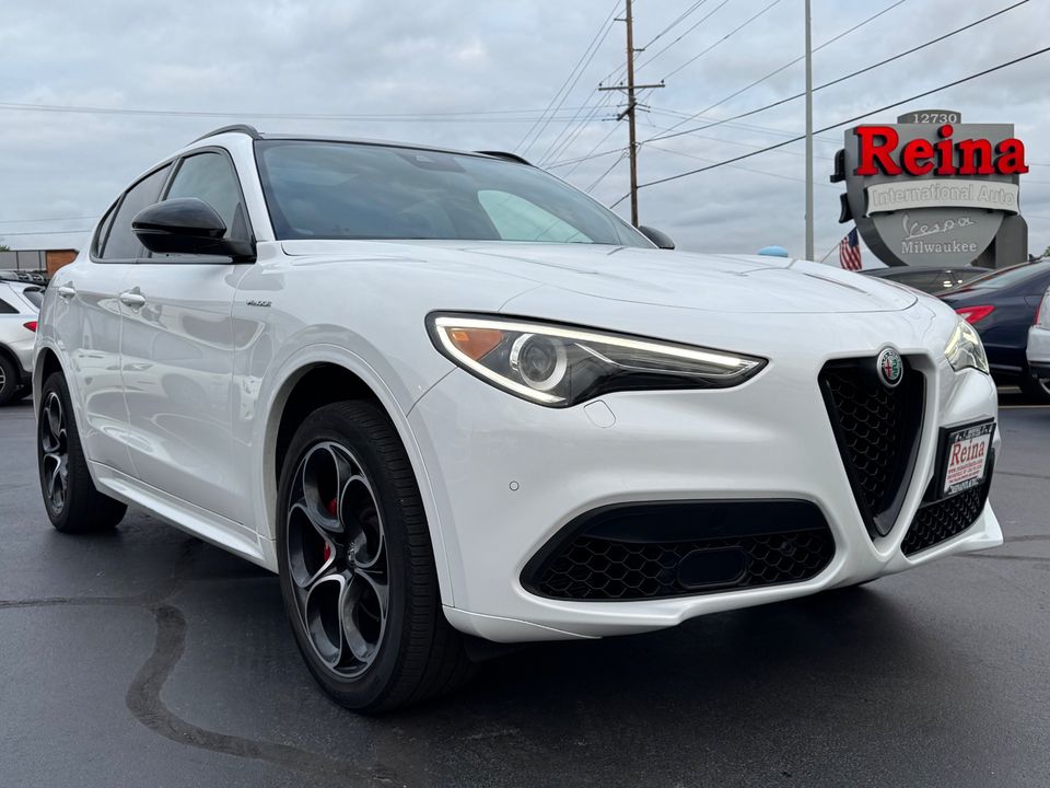 2022 Alfa Romeo Stelvio