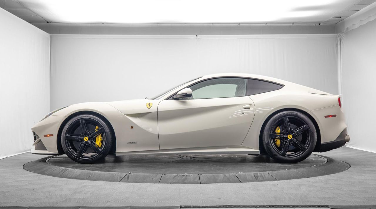 2014 Ferrari F12berlinetta