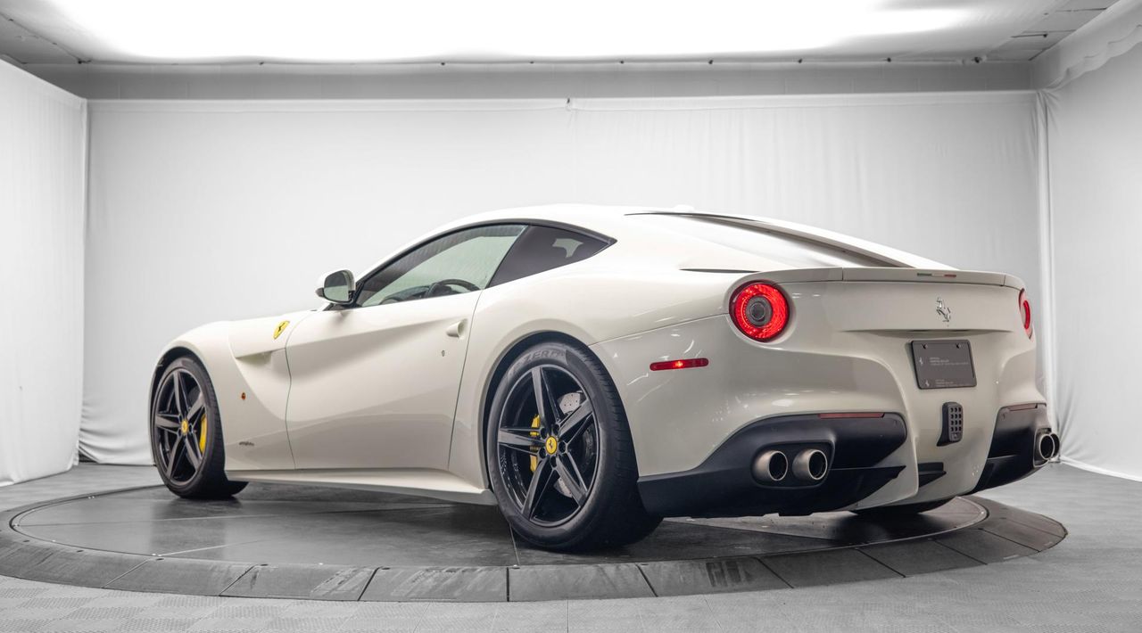 2014 Ferrari F12berlinetta