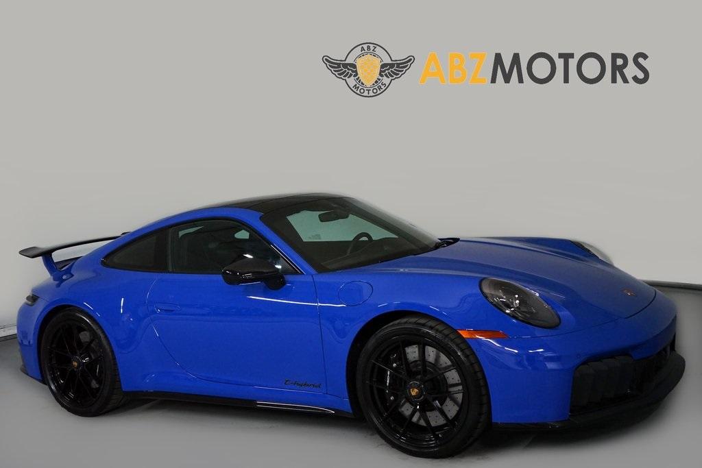 2025 Porsche 911